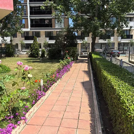 Rose Garden Omax Lejlighedshotel Sunny Beach