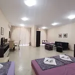 Aparthotel Rose Garden Omax 3*