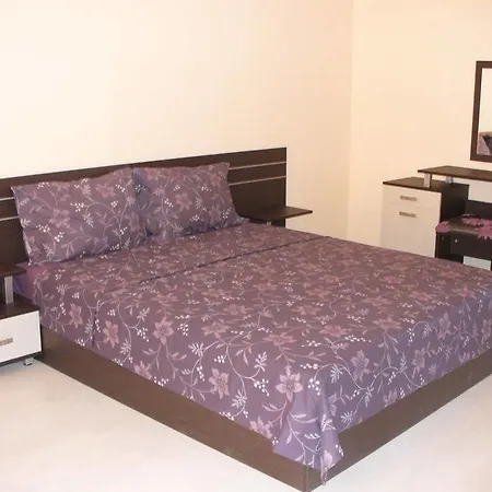 Ξενοδοχείο με διαμερίσματα Rose Garden Omax Σάνι Μπιτς